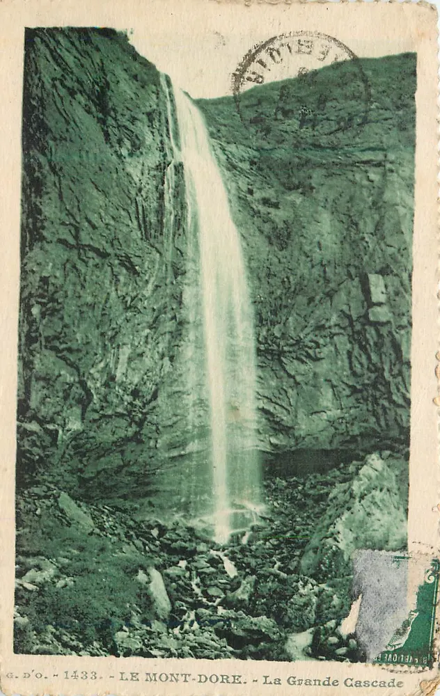 LE MONT-DORÉ - La Grande Cascade — g. D'O. - 1433 - Voorkant