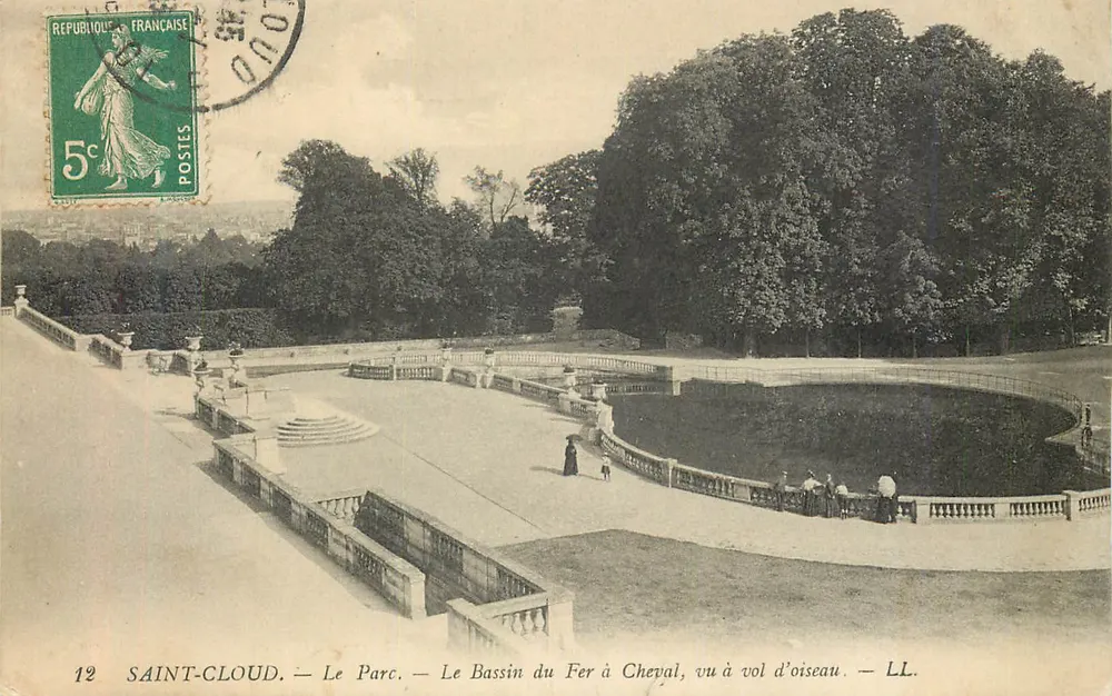 Saint-Cloud — Der Park — Der Bassin du Fer à Cheval, von oben gesehen — LL. - Vorderseite
