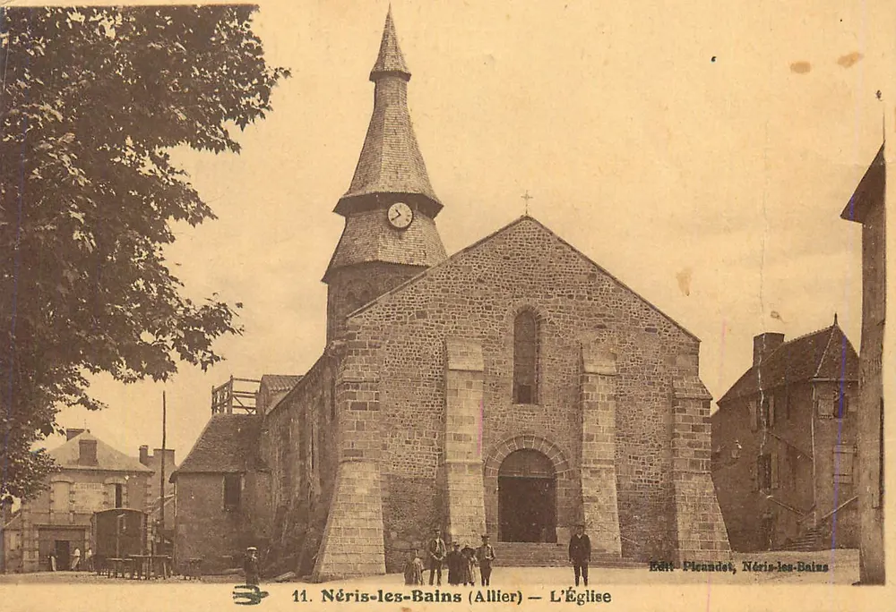 Nérîs-les-Bains (Allier) — A Igreja — Édit Picandet, Nérîs-les-Bains - Frente