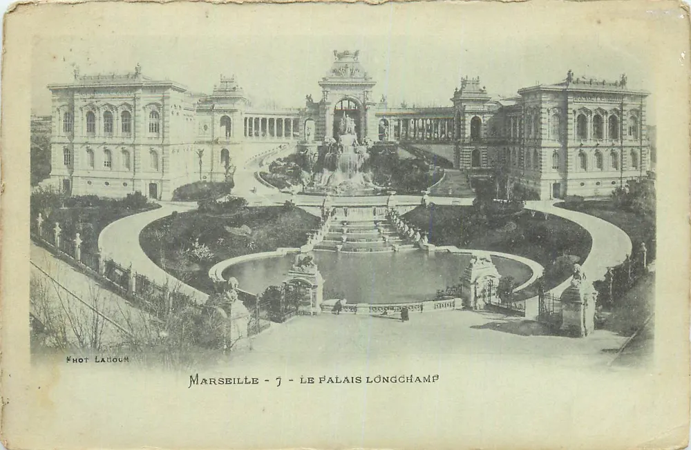 Marseille - O Palácio Longchamp — Fot. Lagou - Frente