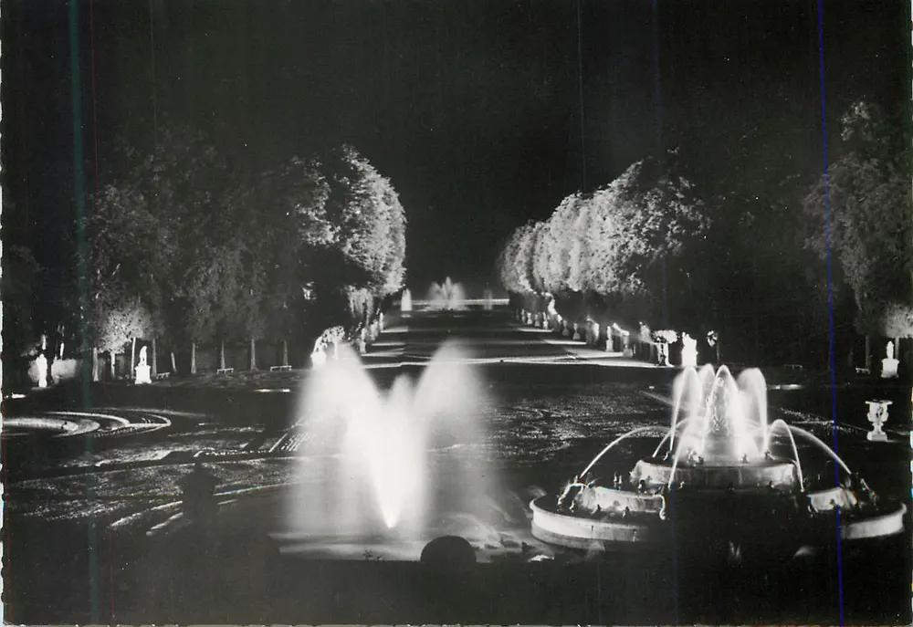 Fondation de la Fontaine — Jardin de Versailles — Éditions de la Poste - Recto