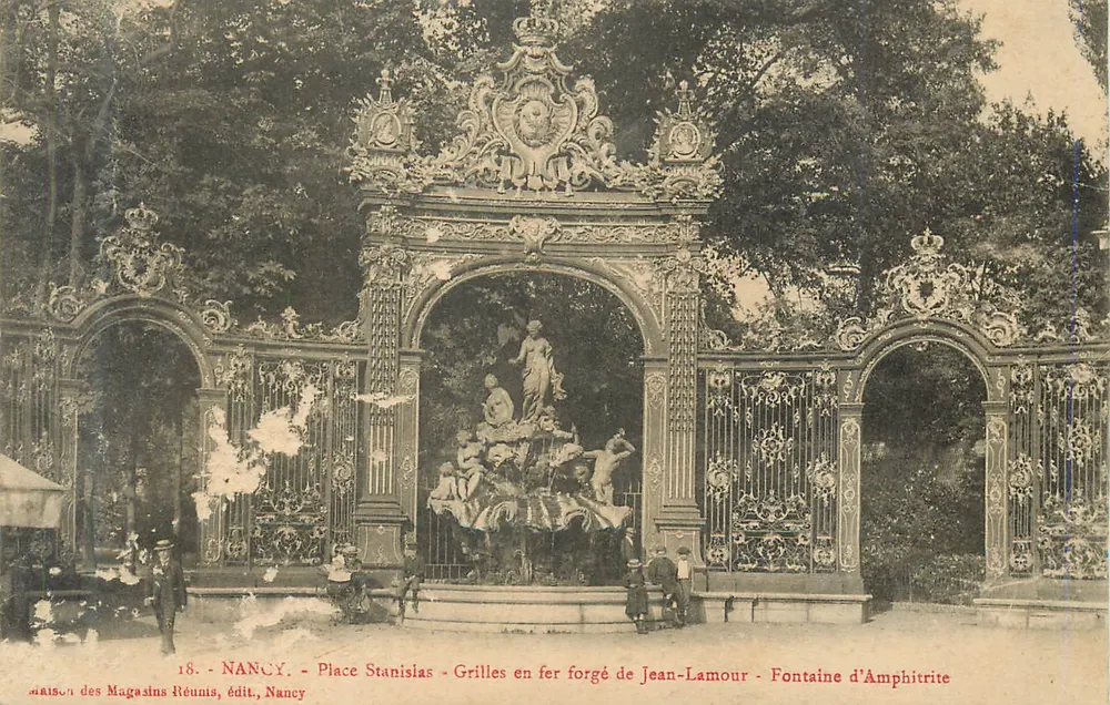 Platz Stanislas - Fontäne Amphitrite - Eisenzaun von Jean-Lamour - Vorderseite