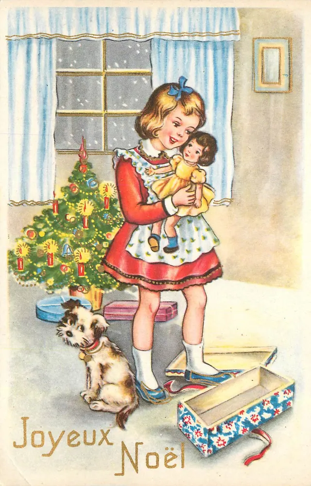 Menina segurando uma boneca perto de um abeto de Natal — editor não visível - Frente