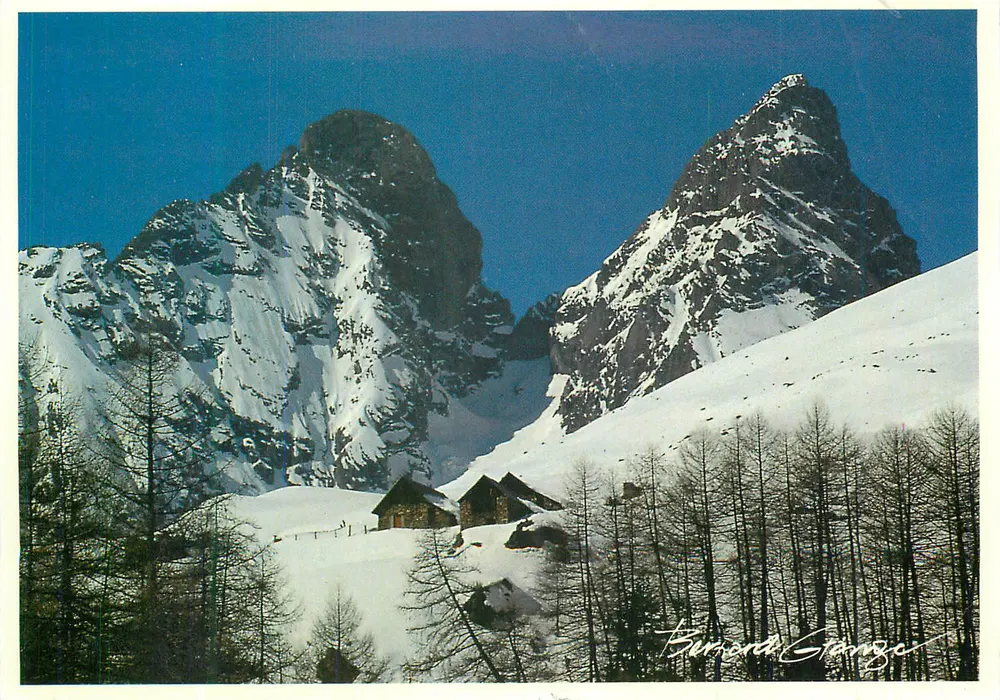 Montes Storozic — vista invernal com cabana — Bernard Storozic - Frente
