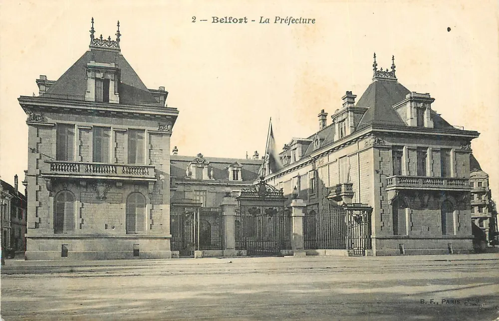 Belfort — A Prefeitura — B.F., PARIS - Frente