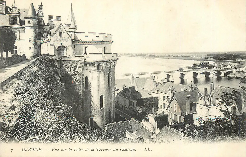 Amboise — Ansicht der Loire von der Schloss-Terrasse — LL. - Vorderseite