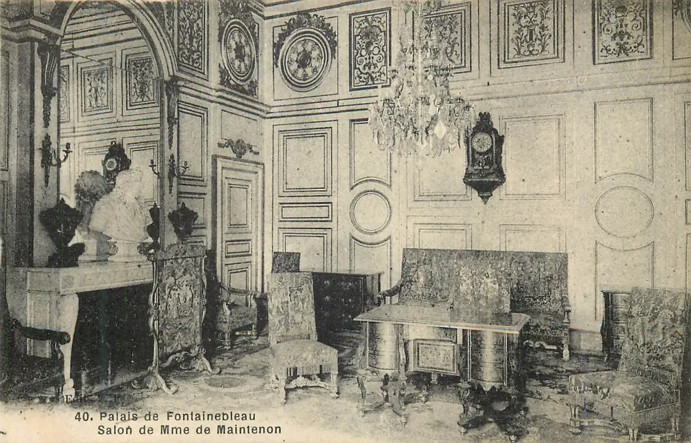 Schloss Fontainebleau — Salon der Madame de Maintenon — Nr. 40 - Vorderseite