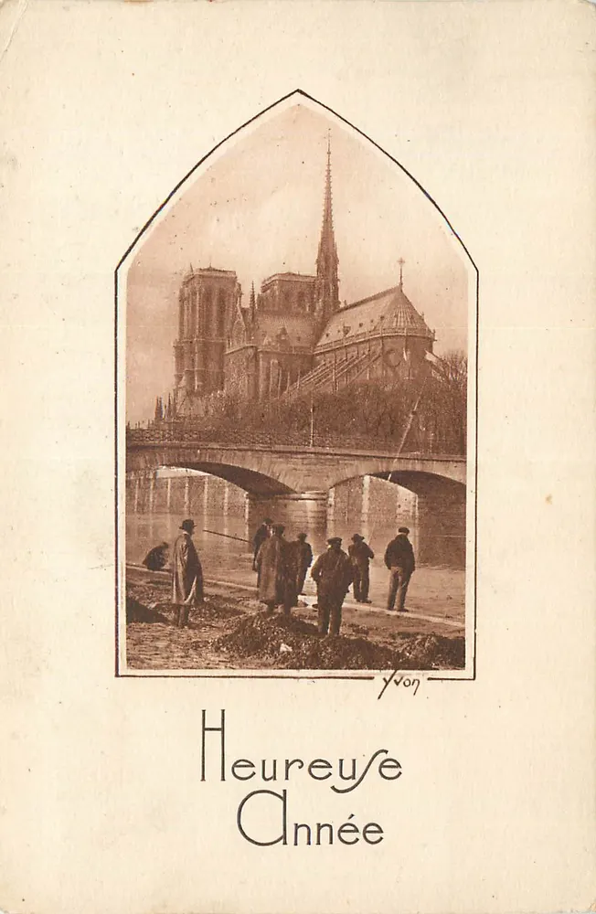 Notre-Dame de Paris — vista de um ponte — Yvon - Frente