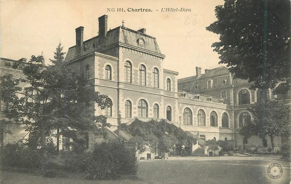 Chartres — O Hôtel-Dieu — NG 101 - Frente