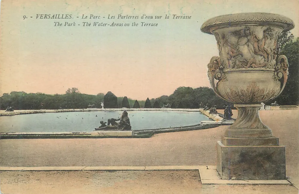 Versailles - Der Park - Die Wasserparterres auf der Terrasse - Vorderseite