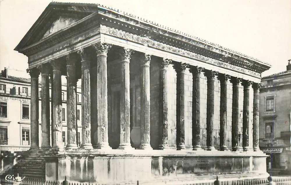 Templo da sabedoria — Toulouse — Foto Marcel - Frente
