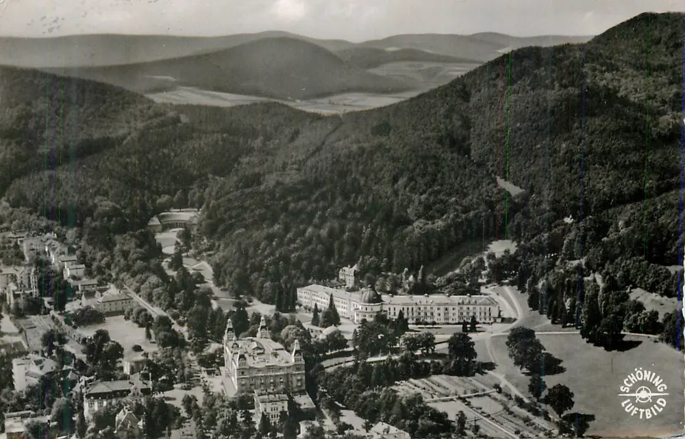Vista aérea do sanatório de Schöningen — Schöning Luftbild - Frente