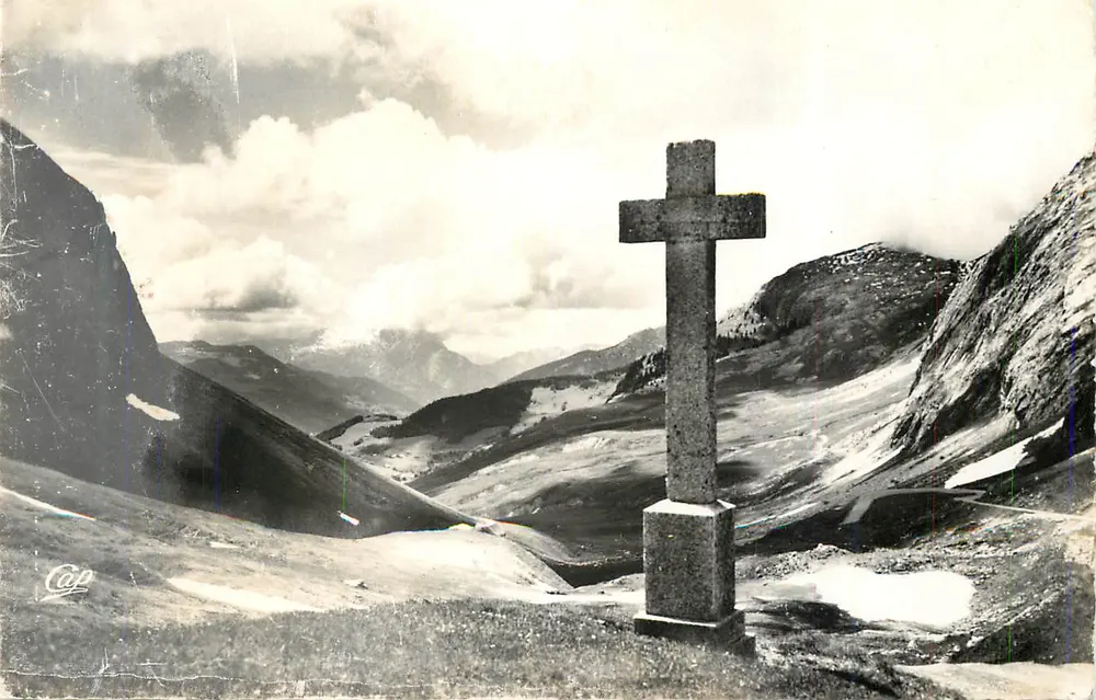 Kreuz am Berg — Verlag Cap - Vorderseite