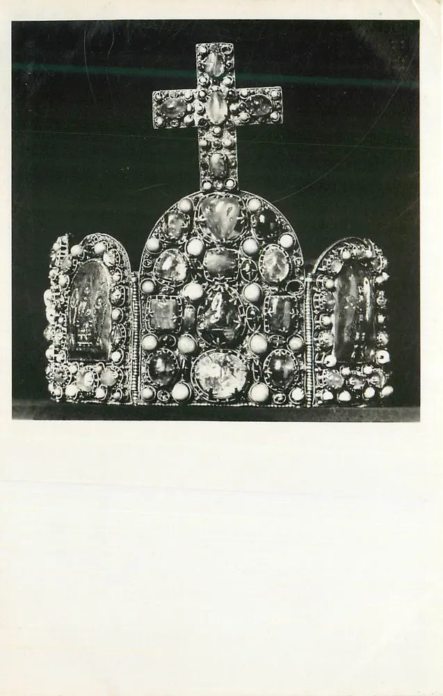 Couronne de la Vierge — ornée de pierres précieuses et d'un crucifix — éditeur inconnu - Recto