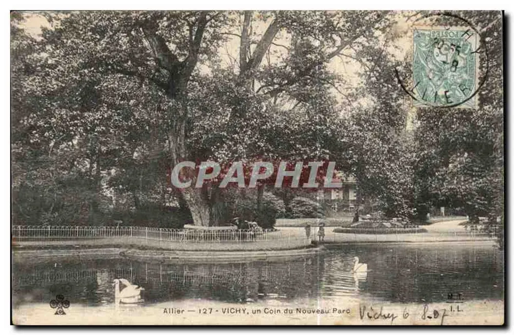Vichy — un Coin du Nouveau Parc — Allier — 127 - Recto