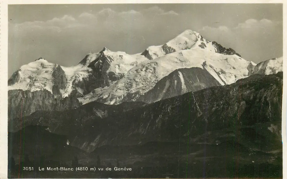Mont-Blanc (4810 m) viewed from Geneva — series 3051 - Front
