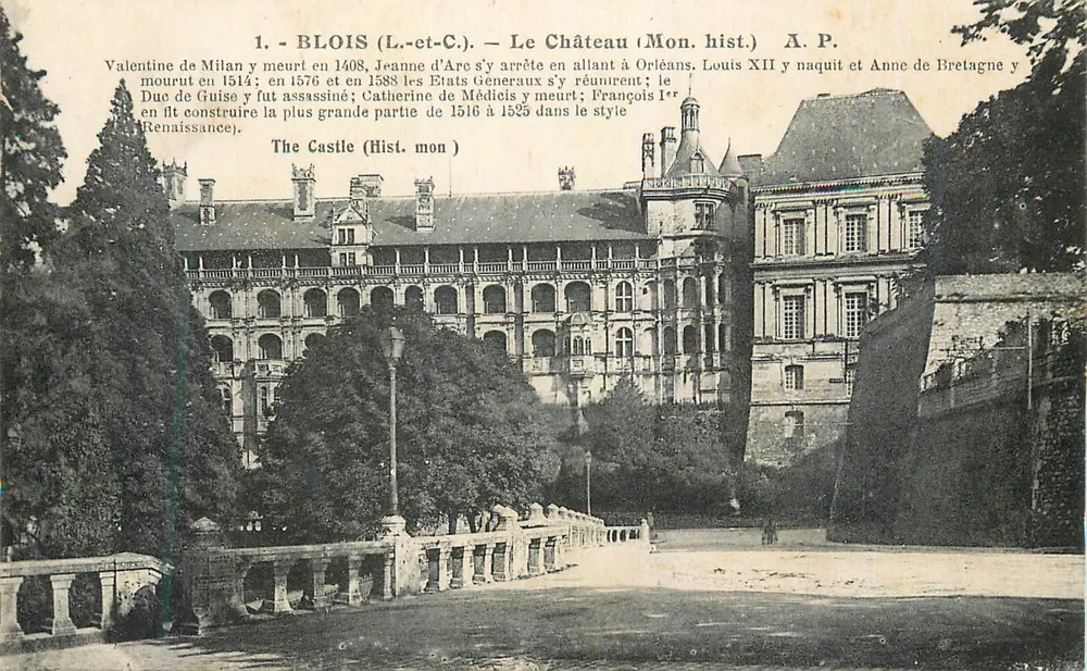 Blois — Le Château (Mon. hist.) — A. P. - Recto