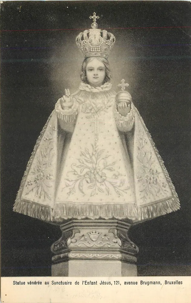 Gefeierte Statue des Kindes Jesu — Heiligtum des Kindes Jesu, Avenue Brugmann, Brüssel - Vorderseite