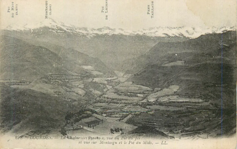 Die Pyrenäen-Kette, Blick vom Pic du Jer und Pic du Midi — Lourdes — LL. - Vorderseite