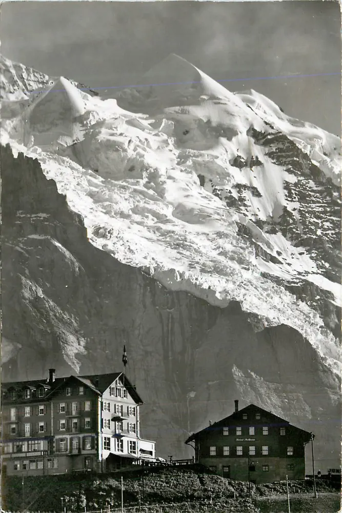 Hotel das Alpes — vista do Monte Cervino — editor não visível - Frente