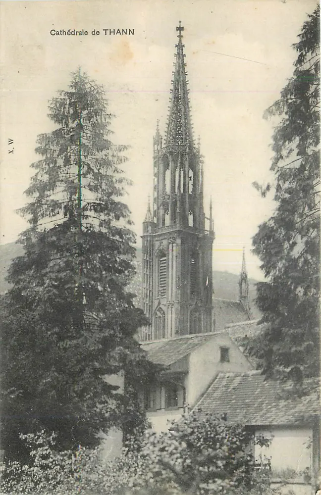 Catedral de Thann — vista da agulha gótica — X.W. - Frente