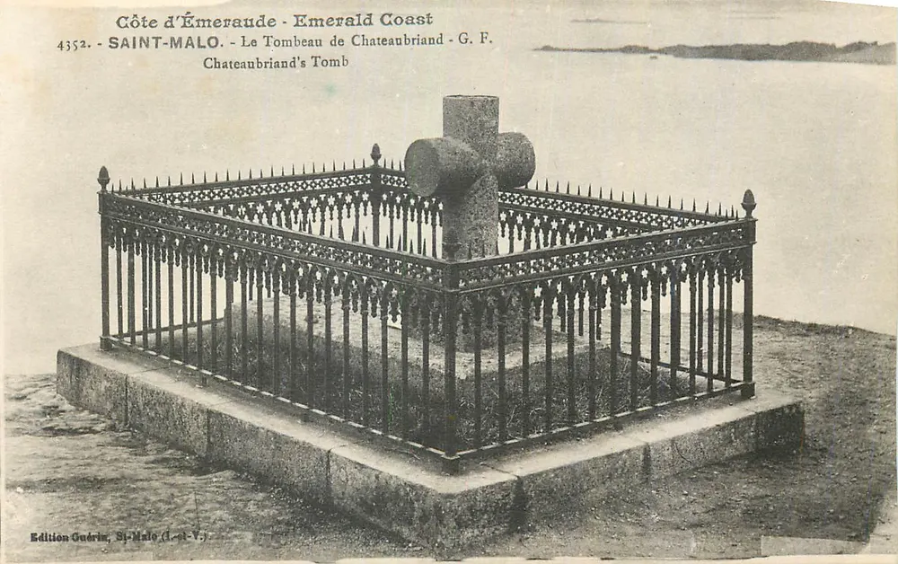 Emerald Coast - Das Grab von Chateaubriand - G. F. - Édition Guérin, Saint-Malo (n° 4352) - Vorderseite