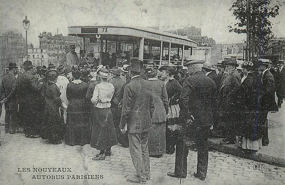 Os novos ônibus parisienses — linha 73 — Compagnie Générale des Omnibus - Frente