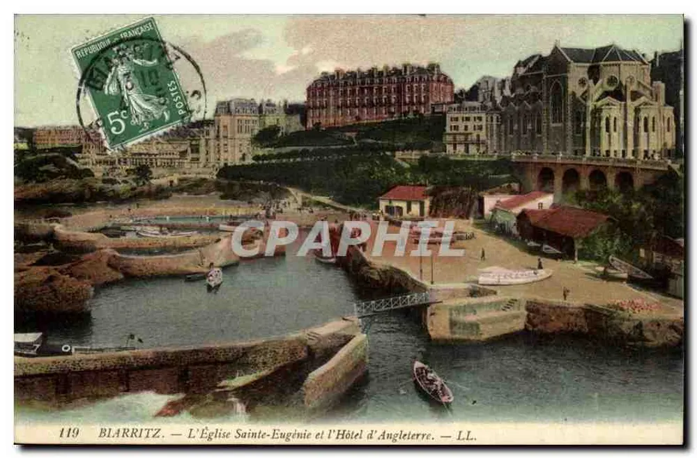 Biarritz — L'Église Sainte-Eugénie et l'Hôtel d'Angleterre — LL. — N° 119 - Recto