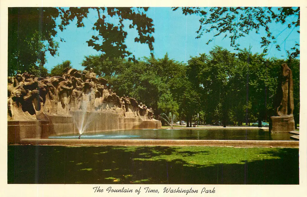 Die Fontäne der Zeit, Washington Park — monumentale Skulptur mit Fontäne und Statue - Vorderseite
