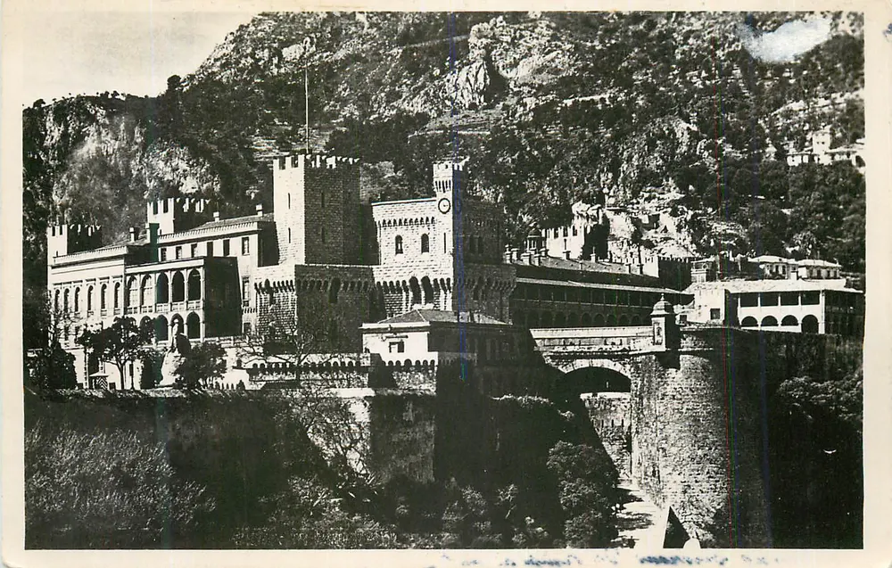 Castelo de Montecuccolo — Itália — editor desconhecido, número de série ilegível - Frente