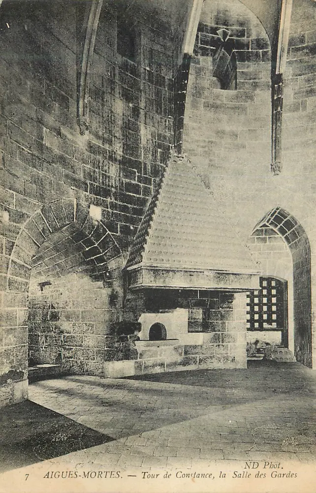 Aigues-Mortes — Turm von Constance, der Wachraum - Vorderseite
