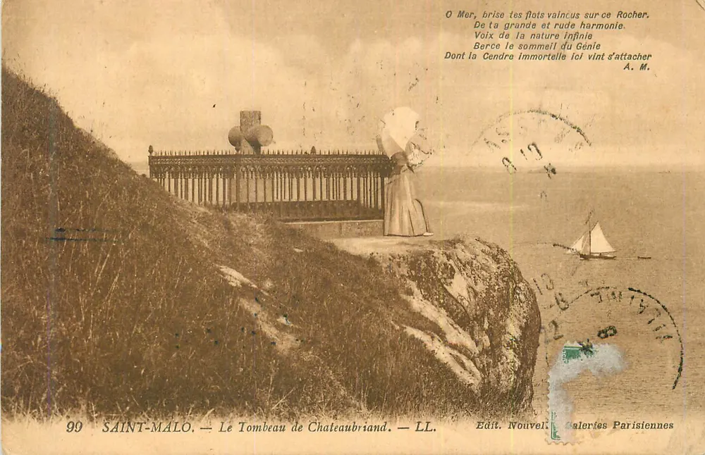 Saint-Malo — Le Tombeau de Chateaubriand — LL. — Edit. Nouvel, Galeries Parisiennes - Recto