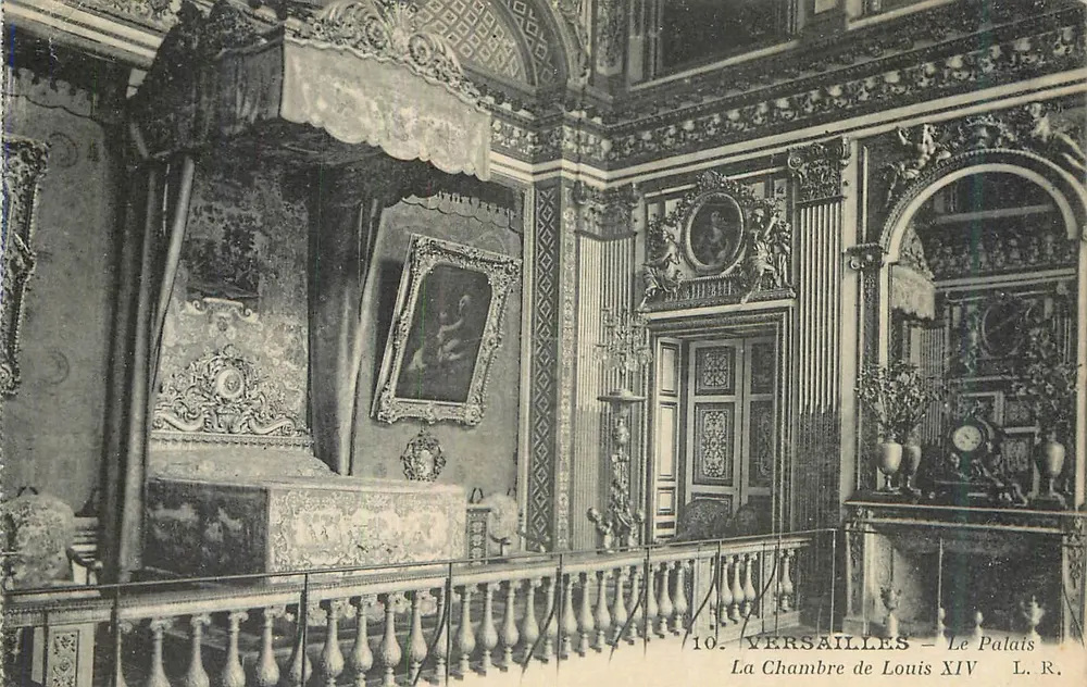 Versailles — Le Palais, La Chambre de Louis XIV — L.R. n°10 - Recto