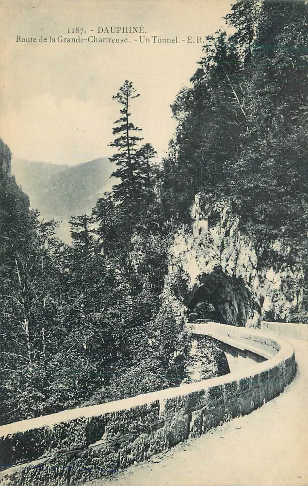 Route de la Grande-Chartreuse — Un Tunnel — Dauphiné — E.R. - Recto