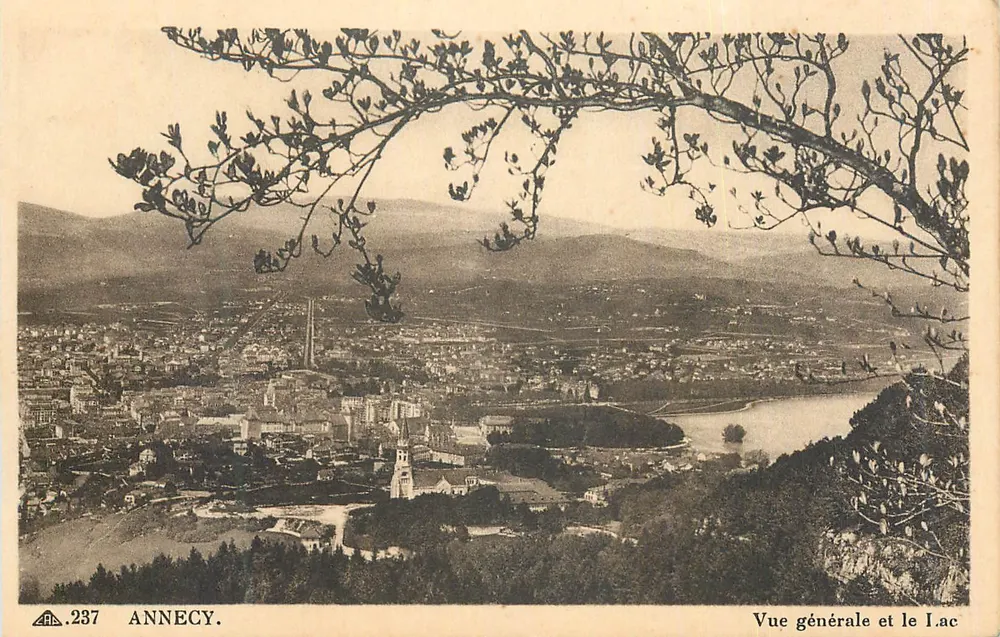 Annecy — Vista geral e o lago — editor anônimo, n° 237 - Frente