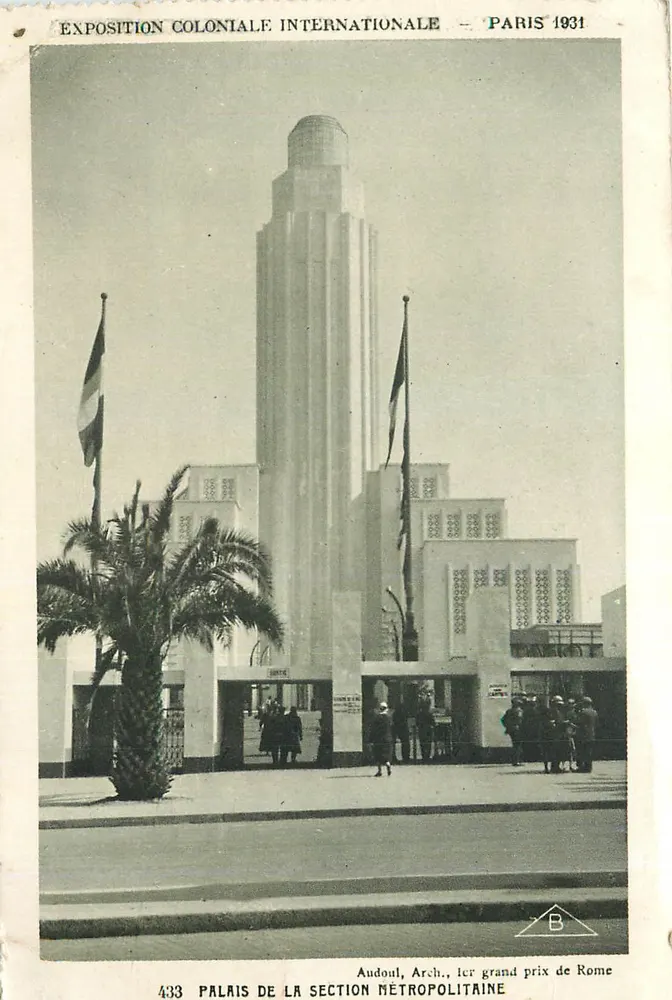 Palast der Metropolitan-Abteilung — Internationale Kolonialausstellung — Paris 1931 - Vorderseite