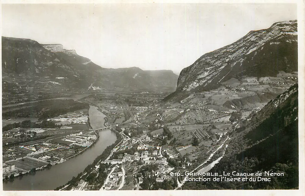 Grenoble — O Casco de Nero — Conflito do Isère e do Drac - Frente