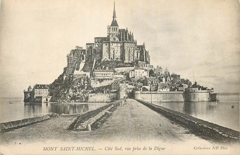 Mont Saint-Michel — Südseite, Blick vom Digue — Collections ND Phot - Vorderseite