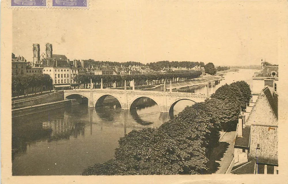 Ponte da Guillotière — vista sobre a Saône — editor não identificado - Frente
