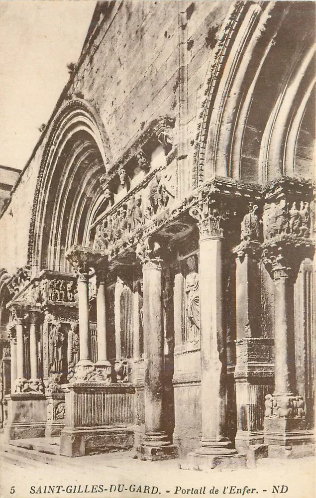 Saint-Gilles-du-Gard — Portal des Höllen — ND - Vorderseite