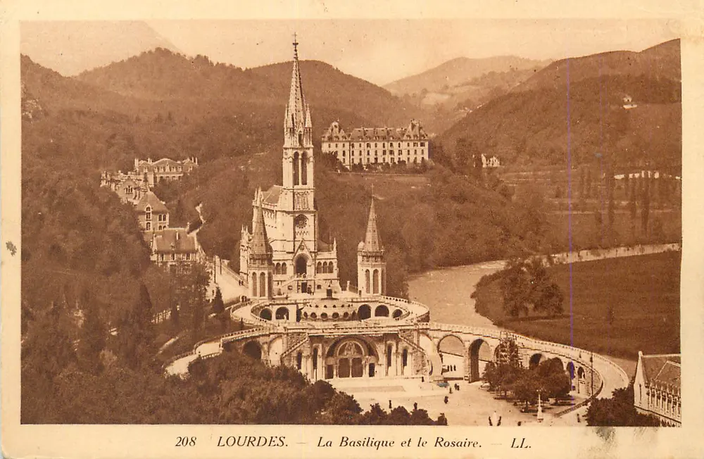 Lourdes — Die Basilika und das Rosenkranz — LL. — n° 208 - Vorderseite