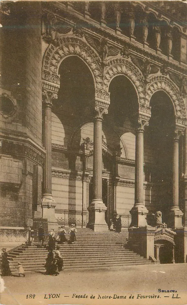 LYON — Façade de Notre-Dame de Fourvière — BELLOSA — n° 182 - Frente
