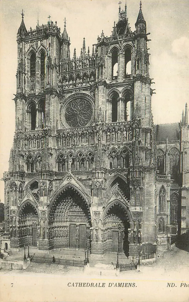 Catedral de Amiens — fachada gótica — ND. Foto, n°7 - Frente