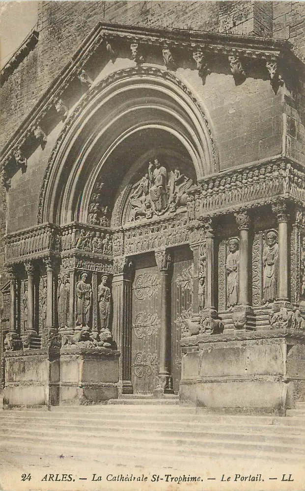 Arles — Die Kathedrale St-Trophime — Der Portal — LL - Vorderseite