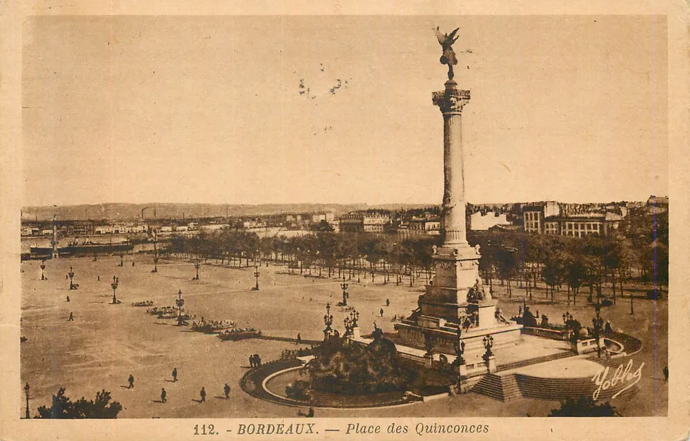 Bordeaux — Place des Quinconces — Yolbey - Frente