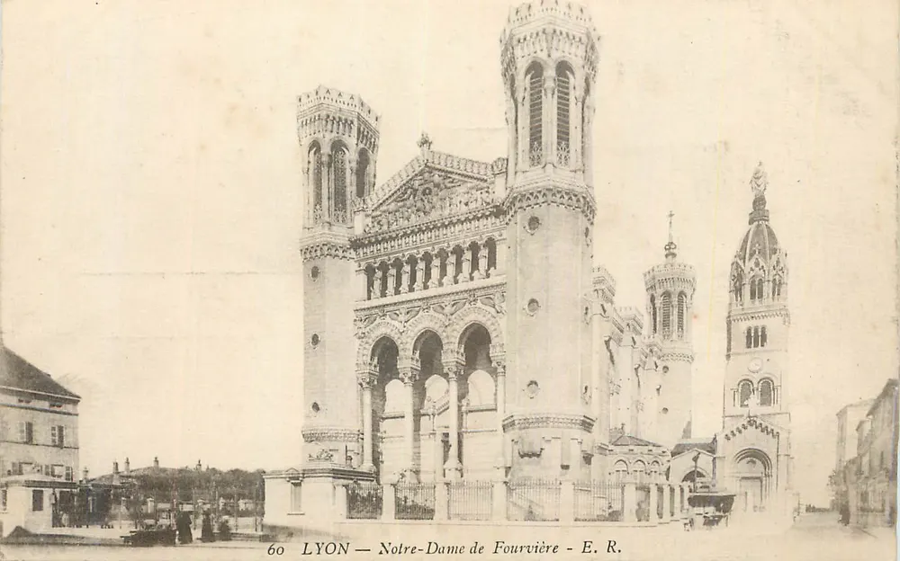 LYON — Notre-Dame de Fourvière — E. R. - Frente