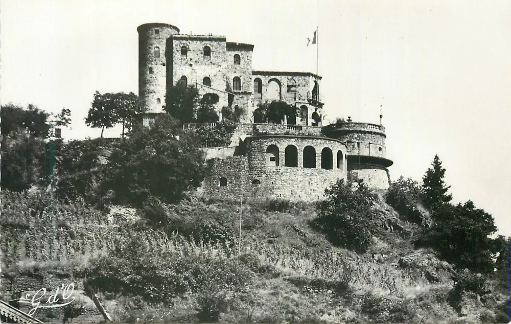 Château de la Roche — Panoramablick — G.d'O - Vorderseite