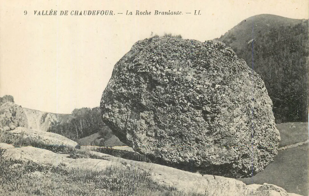 Valle de Chaudefour — La Roche Branlante — LL - Anverso