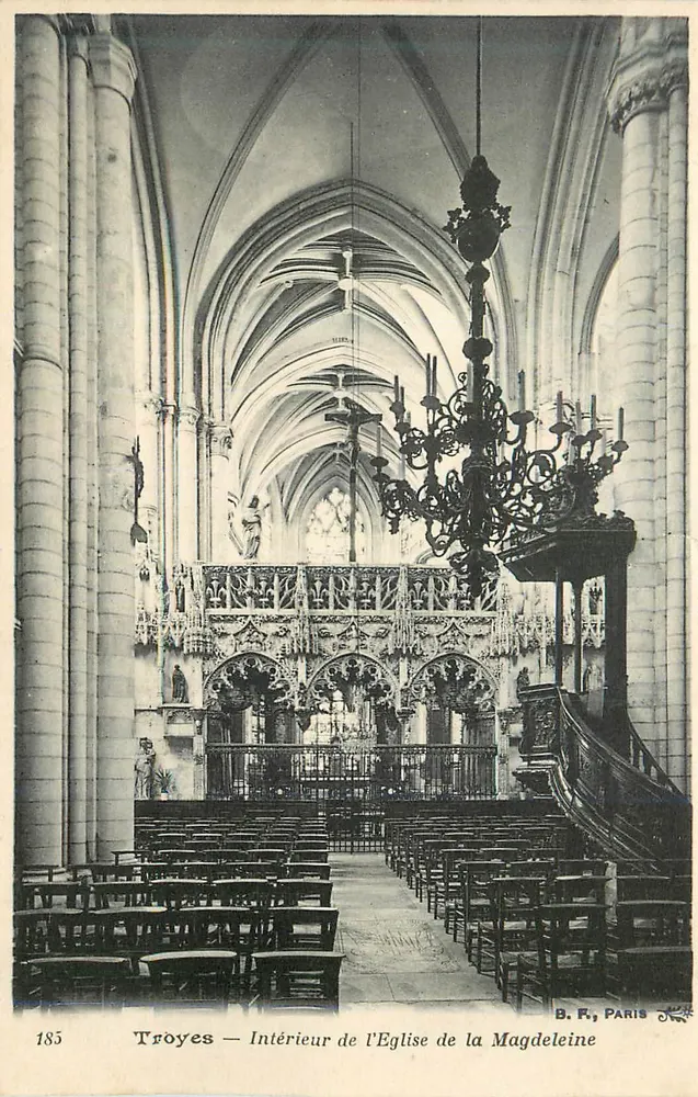 Troyes — Innenansicht der Kirche der Magdalene — B. F., Paris, Nr. 185 - Vorderseite