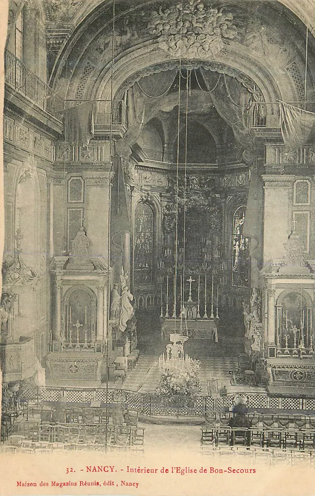 Nancy — Interior da Igreja de Bon-Secours — Maison des Magasins Réunis, editor Nancy, n°32 - Frente